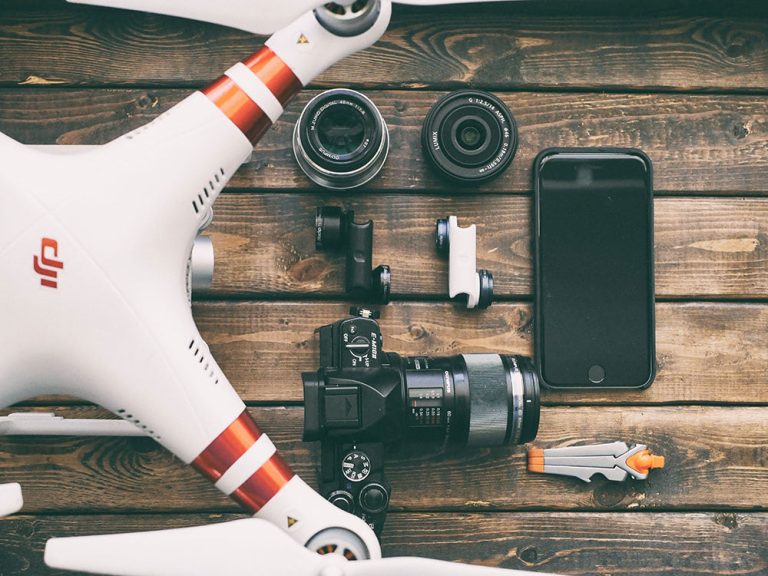 aaron burden yFnX8DaC3UM unsplash thedwellsmart.com